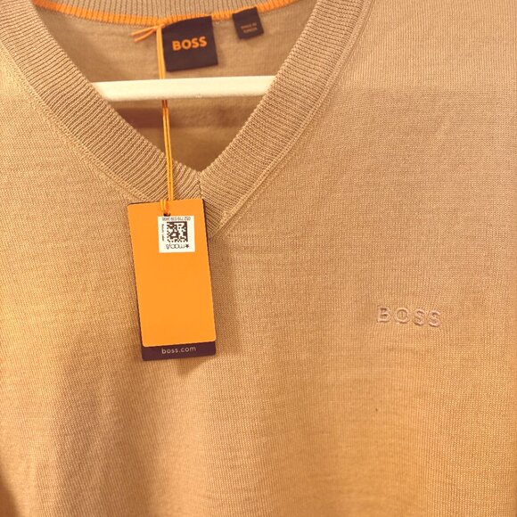 Hugo Boss Woman's XL Caramel Sweater - Picture 2 of 3